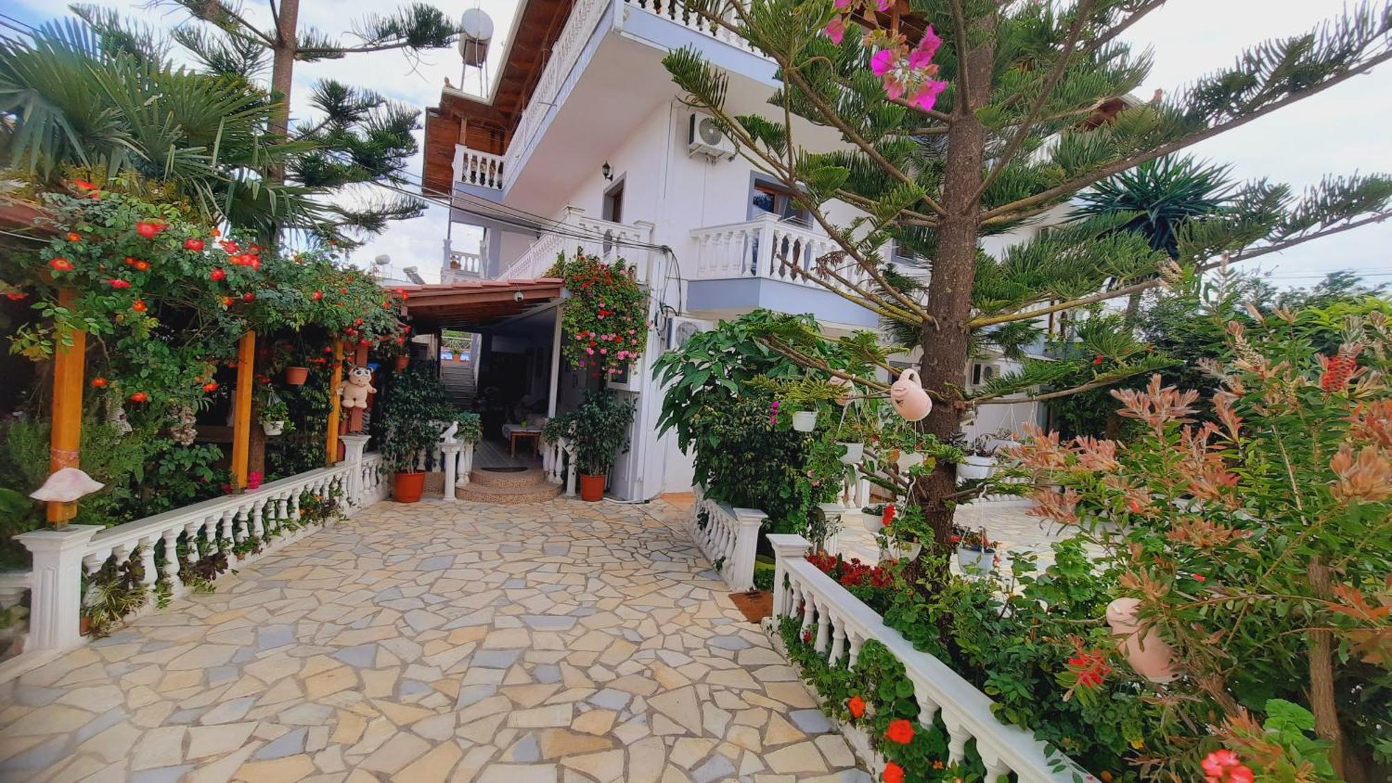 Garden Villa Veli Ксамил Экстерьер фото