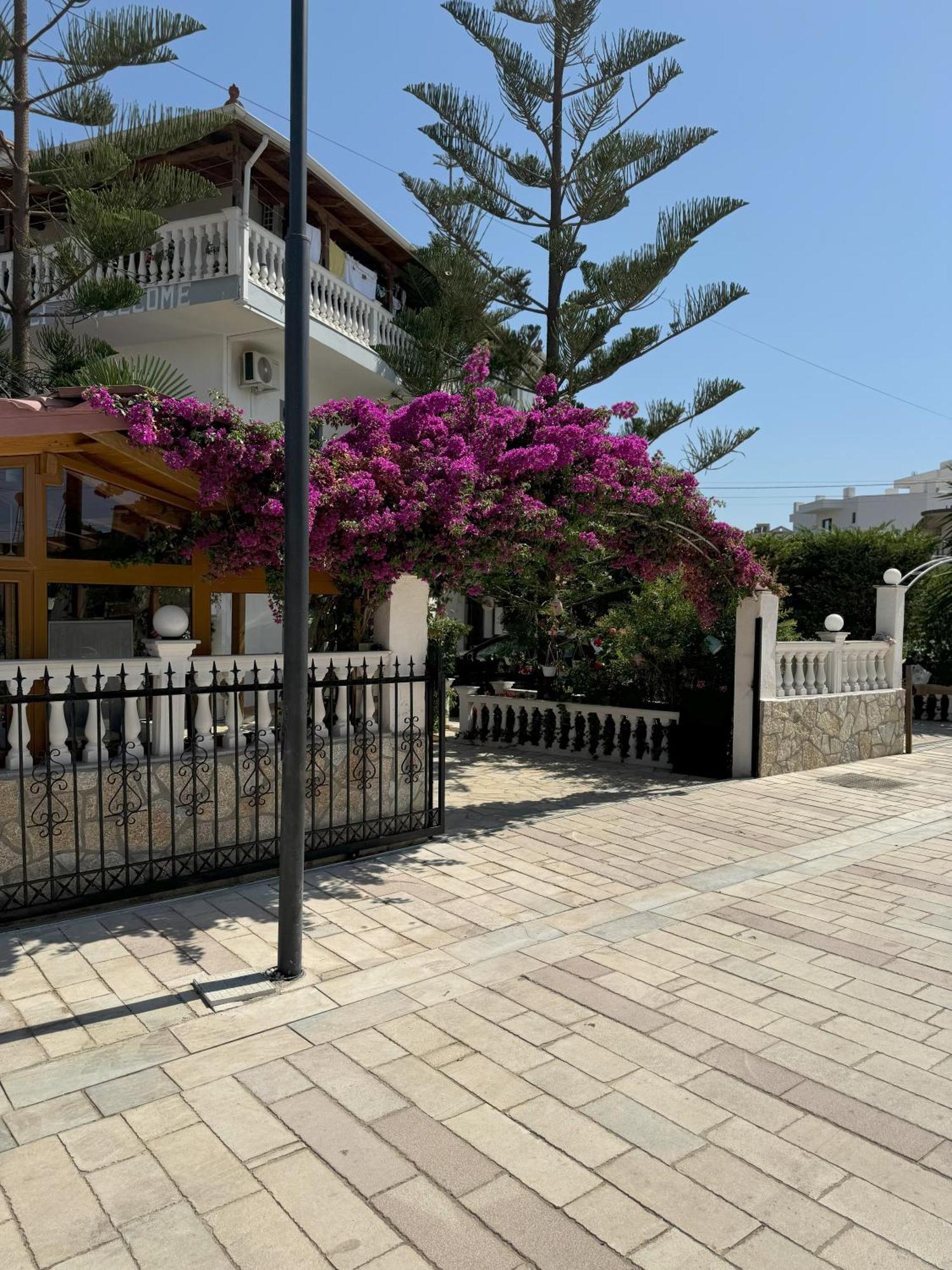 Garden Villa Veli Ксамил Экстерьер фото