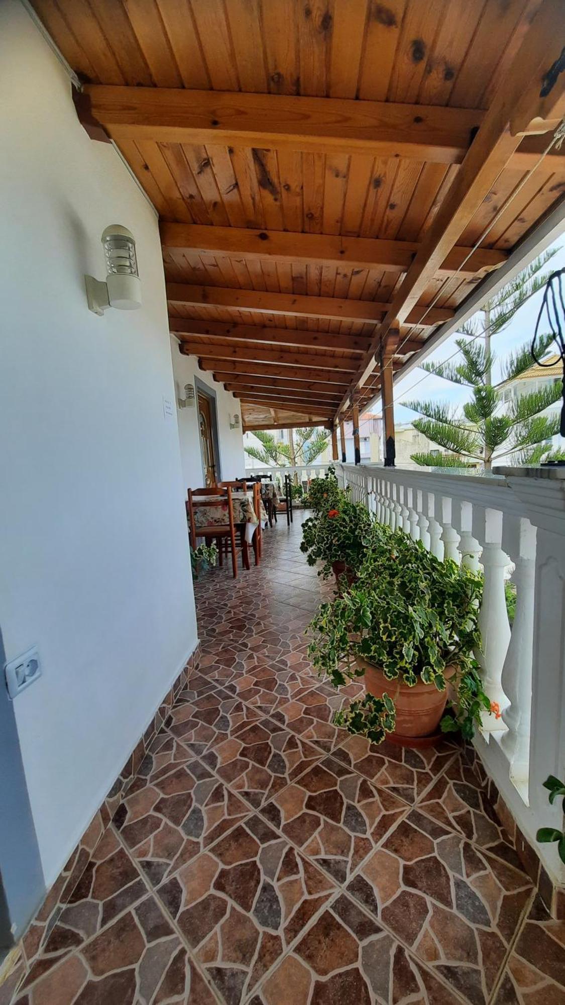 Garden Villa Veli Ксамил Экстерьер фото