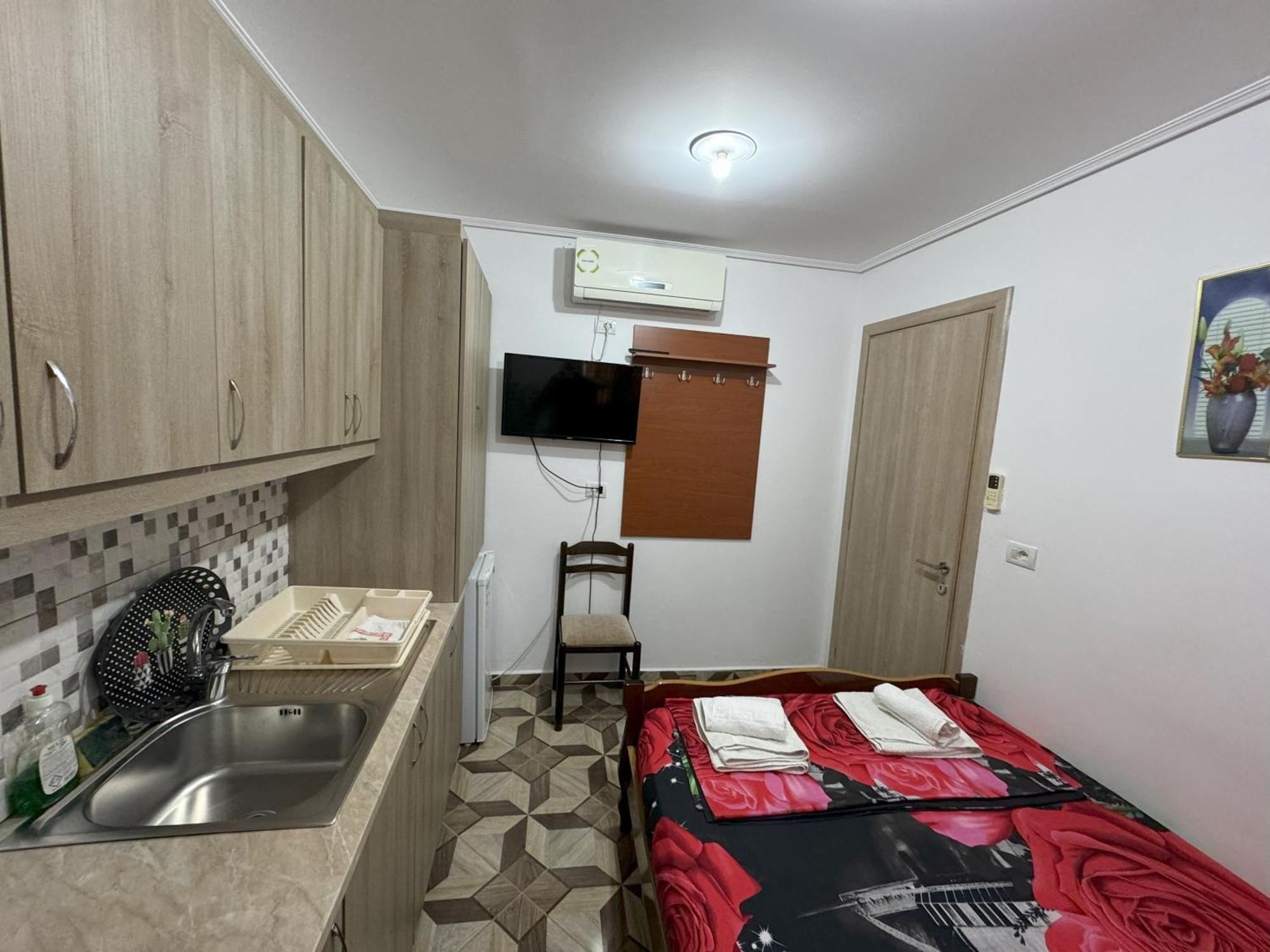 Garden Villa Veli Ксамил Экстерьер фото